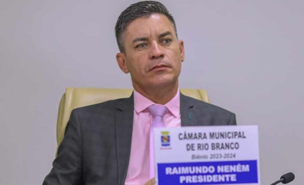 Presidente da Câmara critica novo pedido de empréstimo de Bocalom e destaca relação estremecida