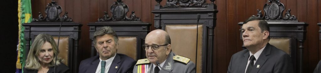 JUÍZES MILITARES MANOBRAM PARA APROVAR MAIS DE R$ 11 MILHÕES EM BÔNUS PARA SI MESMOS