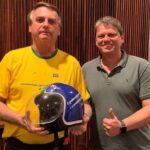 Bolsonaro afirma que 'não está tudo certo' com Tarcísio e critica postura política do governador Bolsonaro afirma que 'não está tudo certo' com Tarcísio e critica postura política do governador