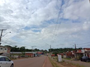 Quarta-feira deve ser abafada, com chuvas pontuais, que podem ser fortes