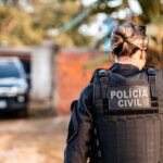 Polícia Civil prende três pessoas por envolvimento em crimes de estupro, estelionato e organização criminosa Polícia Civil prende três pessoas por envolvimento em crimes de estupro, estelionato e organização criminosa