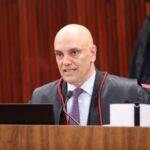 Moraes é recebido com gritos de 'Xandão' e 'sem anistia' no Palácio do Planalto Moraes é recebido com gritos de 'Xandão' e 'sem anistia' no Palácio do Planalto
