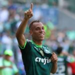 Com a mão na taça: veja o que o Palmeiras precisa para confirmar 12º título do Brasileirão Com a mão na taça: veja o que o Palmeiras precisa para confirmar 12º título do Brasileirão