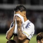 Santos revolta sua torcida e é rebaixado à Série B pela primeira vez na história