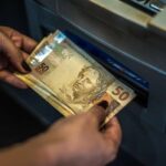 Bancos abrem no Natal? e no Ano Novo? Confira expediente para o fim do ano