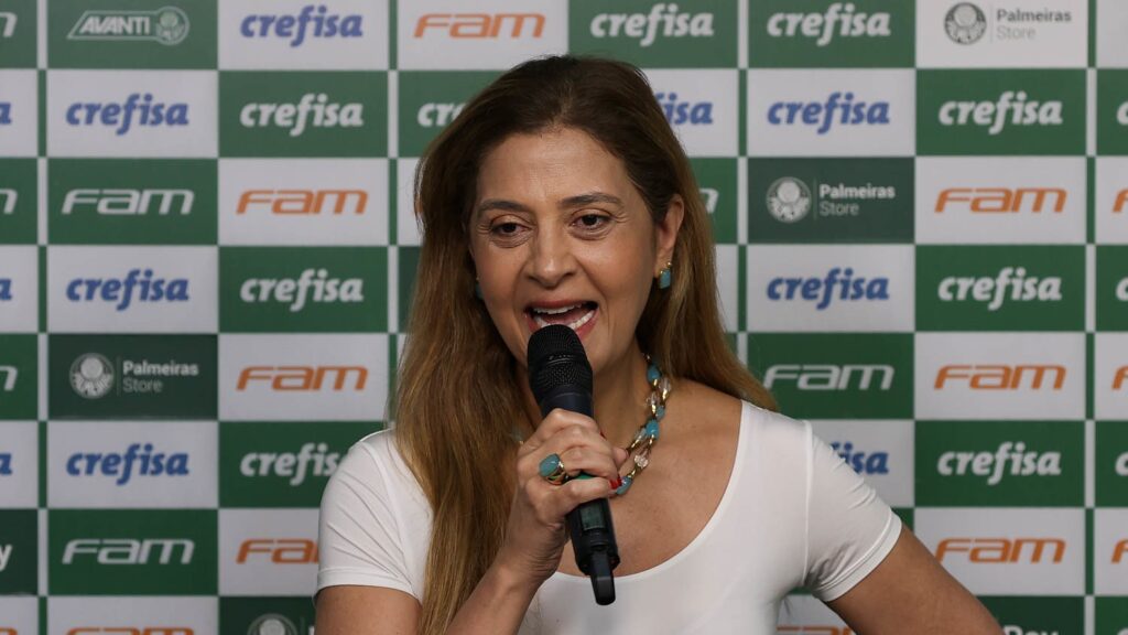 Palmeiras proíbe homens em coletiva de Leila Pereira Palmeiras proíbe homens em coletiva de Leila Pereira