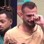 No 'BBB24', Nizam percebe que não está agradando o público: 'Vamos ser eliminados' No 'BBB24', Nizam percebe que não está agradando o público: 'Vamos ser eliminados'