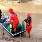 Bombeiros encontram corpo de jovem que se afogou após sofrer mal súbito Bombeiros encontram corpo de jovem que se afogou após sofrer mal súbito