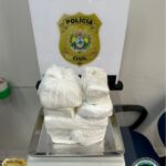 Operação Policial em Cruzeiro do Sul resulta em apreensão de drogas e fuga de traficante Operação Policial em Cruzeiro do Sul resulta em apreensão de drogas e fuga de traficante