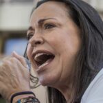 Machado afirma que concorrerá à presidência da Venezuela apesar de proibição Machado afirma que concorrerá à presidência da Venezuela apesar de proibição