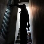 Dados apontam que ação de tráfico em residências é feita sem autorização Dados apontam que ação de tráfico em residências é feita sem autorização