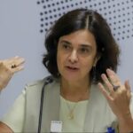 Ministra da Saúde afirma que dengue não é epidemia nacional