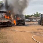 Veículos pegam fogo no pátio da Zeladoria de Rio Branco Veículos pegam fogo no pátio da Zeladoria de Rio Branco