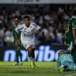 Santos domina, vence o Palmeiras e abre vantagem na final do Paulistão