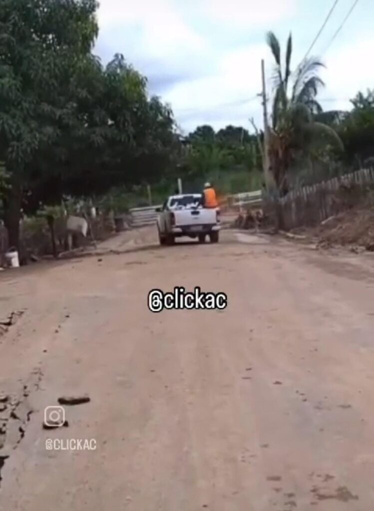 Em Brasiléia, mulher diz não recebeu kit de limpeza por se recusar a realizar registro fotográfico