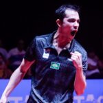 Calderano bate chinês bicampeão mundial e vai à final de WTT Champions Calderano bate chinês bicampeão mundial e vai à final de WTT Champions