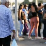 Governo antecipa décimo terceiro de aposentados e pensionistas Governo antecipa décimo terceiro de aposentados e pensionistas