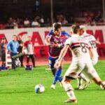 Fortaleza vence o São Paulo no MorumBIS e agrava crise do Tricolor Paulista Fortaleza vence o São Paulo no MorumBIS e agrava crise do Tricolor Paulista