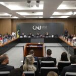 Maioria do CNJ derruba decisão que afastou juíza Gabriela Hardt Maioria do CNJ derruba decisão que afastou juíza Gabriela Hardt