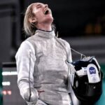 Esgrimista brasileira compete lesionada e se garante nas Olimpíadas Esgrimista brasileira compete lesionada e se garante nas Olimpíadas