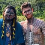Ator de 'Elite' surpreende ao passar férias em comunidade indígena no Acre Ator de 'Elite' surpreende ao passar férias em comunidade indígena no Acre