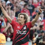 Cannobio decide, e Athletico-PR vence Internacional pelo Brasileirão
