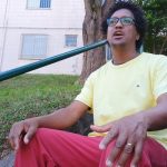 Mãe vê racismo e diz que se sentiu “um lixo” por prisão de professor