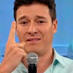 Telespectadora exige demissão de Rodrigo Faro ao vivo: “É para tirar”