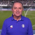 Luis Roberto rasga o verbo contra o VAR em Botafogo x LDU: 'Incompetência' Luis Roberto rasga o verbo contra o VAR em Botafogo x LDU: 'Incompetência'
