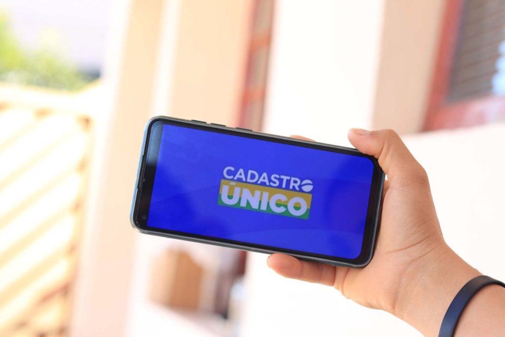 Comunicado GERAL no Bolsa Família: sistema FORA DO AR segunda e terça (06 e 07/05); entenda