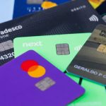 Juro do cartão de crédito volta a subir e atinge 421% ao ano