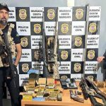 Médico é preso com grande quantidade de armas e munições em Rondônia