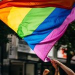 Dossiê revela impacto da LGBTIfobia no Acre e no País; em território acreano foi registrado somente uma morte violenta de pessoa LGBTI+ Dossiê revela impacto da LGBTIfobia no Acre e no País; em território acreano foi registrado somente uma morte violenta de pessoa LGBTI+