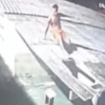 VÍDEO: detento escala telhado de presído para receber ‘encomenda’ no AM VÍDEO: detento escala telhado de presído para receber ‘encomenda’ no AM