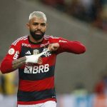 Gabigol não usará mais a camisa 10 do Flamengo após foto polêmica