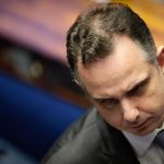 Governo aposta que Senado também aprovará “taxa da blusinha” Governo aposta que Senado também aprovará “taxa da blusinha”