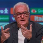 Irmãos? Web percebe semelhança de Dorival Júnior com técnico da Costa Rica Irmãos? Web percebe semelhança de Dorival Júnior com técnico da Costa Rica