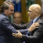 Aliados alertam Bolsonaro de chance de Moraes usá-lo de carta na manga