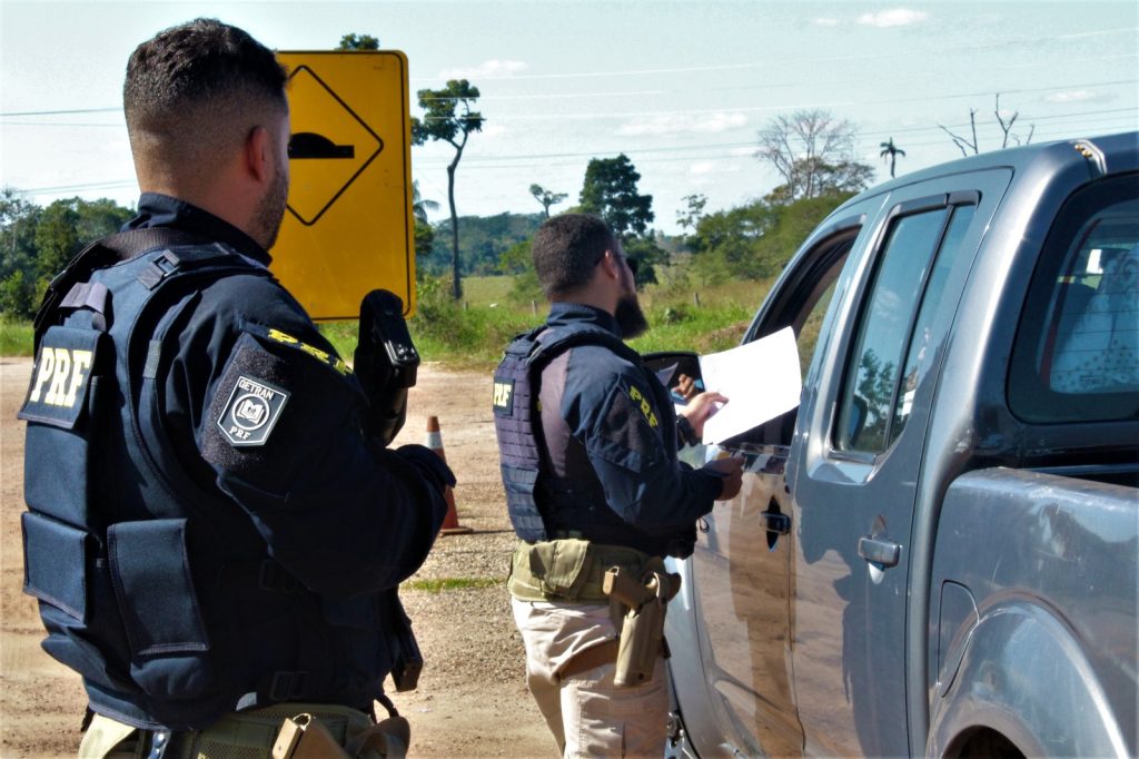 PRF fiscalizou mais de 1000 pessoas durante Operação Corpus Christi 2024 no Acre