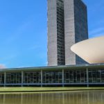 Projeto cria comitê para gerir imposto estadual da reforma tributária