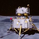 Sonda chinesa se desprende da Lua com amostras da face oculta Sonda chinesa se desprende da Lua com amostras da face oculta