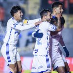 Cruzeiro vence Grêmio no Centenário e escancara crise no clube gaúcho Cruzeiro vence Grêmio no Centenário e escancara crise no clube gaúcho