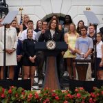 'Legado de Biden é incomparável', diz Kamala em 1º discurso após desistência de presidente 'Legado de Biden é incomparável', diz Kamala em 1º discurso após desistência de presidente