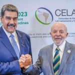 Bolsonaro compara Lula com Maduro: “Presidentes sem povo” Bolsonaro compara Lula com Maduro: “Presidentes sem povo”