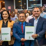 Gonzaga participa da assinatura de fortalecimento da rota bioceânica e destaca potencial do Acre Gonzaga participa da assinatura de fortalecimento da rota bioceânica e destaca potencial do Acre
