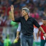 Após eliminação do Grêmio, Renato Gaúcho discute com jornalista: 'Vem no meu lugar'
