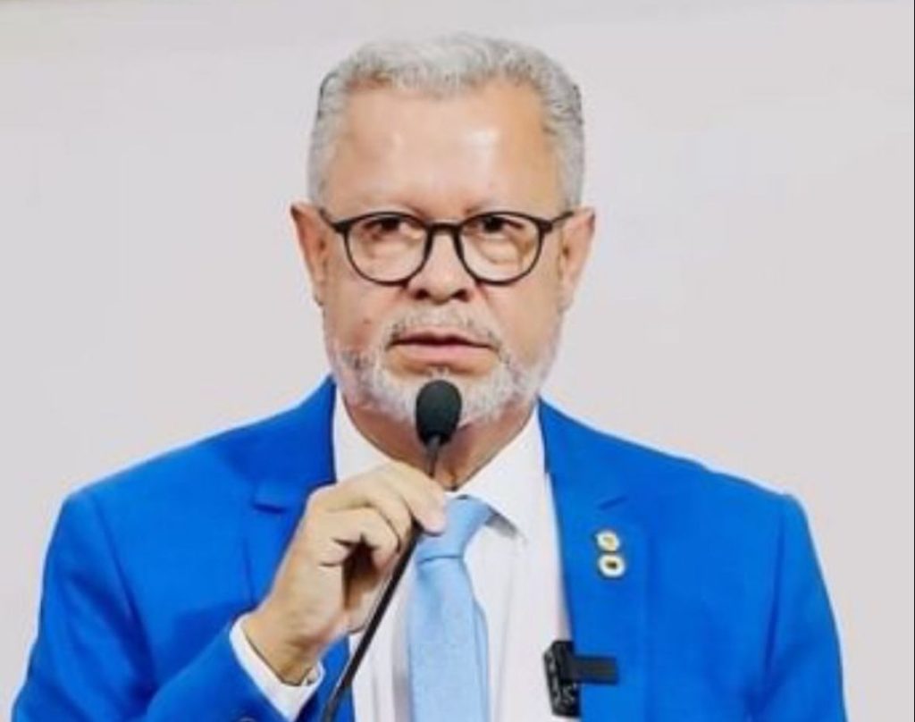 Deputado Afonso Fernandes é levado ao PS de Rio Branco com início de infarto