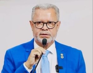 Deputado Afonso Fernandes é levado ao PS de Rio Branco com início de infarto