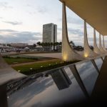 Relatório aponta erros e dá sugestões para extinguir orçamento secreto