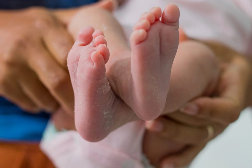 Governo Estadual decide ajudar mães e lança “auxílio emergencial”, solicite!